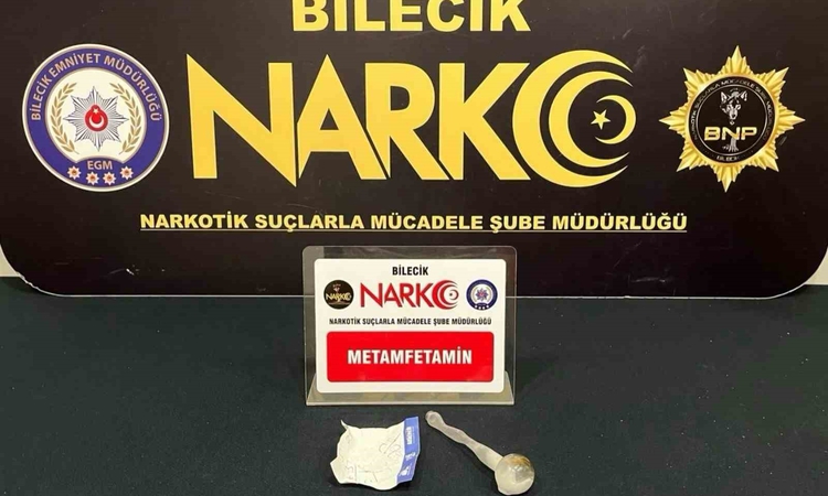 Sıcak Gündem: Bilecik’te uyuşturucu operasyonu: 2 şüpheli yakalandı: Gelişmeler Takip Ediliyor