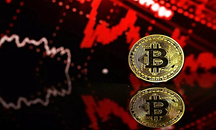 Sıcak Gündem: Bitcoin ETF'lerinden üç gün üst üste para çıktı - Son Dakika Bilgileri