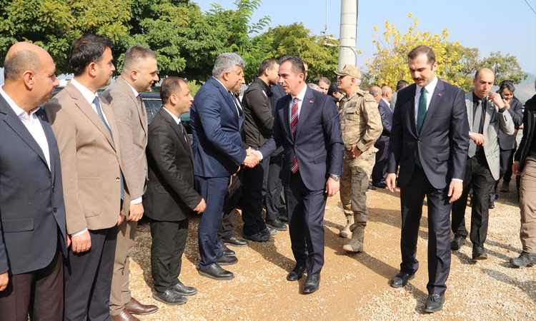Sıcak Gündem: Bitlis Valisi Karakaya'dan Güroymak'ta ziyaret ve incelemeler: Gelişmeler Takip Ediliyor