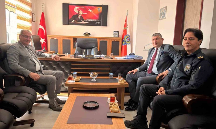 Sıcak Gündem: Bolvadin Kaymakamı, Balıkesir'e tayini çıkan Emniyet Müdürü Arıkan'ı ziyaret etti: Gelişmeler Ta