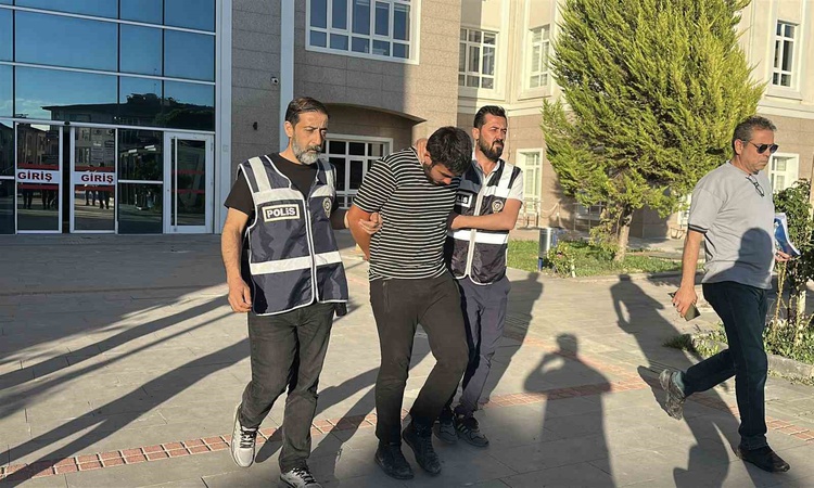 Sıcak Gündem: Burdur'da 41 yaşındaki kişiyi sırtından vurduğu iddia edilen gence müebbet istendi: Gelişmeler T