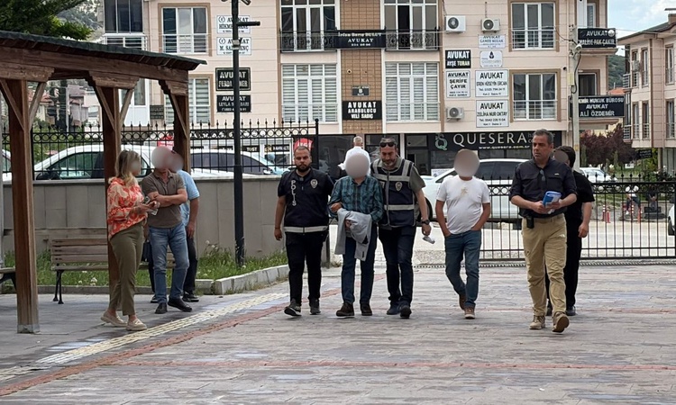Sıcak Gündem: Burdur'da cinsel saldırı iddianamesi kabul edildi, sanığa 39 yıl 6 aya kadar hapis istendi ve Me