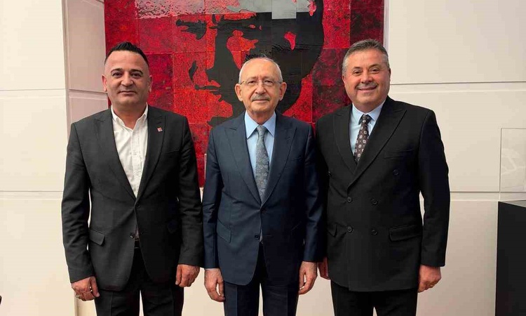 Sıcak Gündem: CHP Bilecik İl Başkanlığına Kazım Yağmur'un yerine İsmail Cinoğlu atandı - Son Dakika Bilgileri