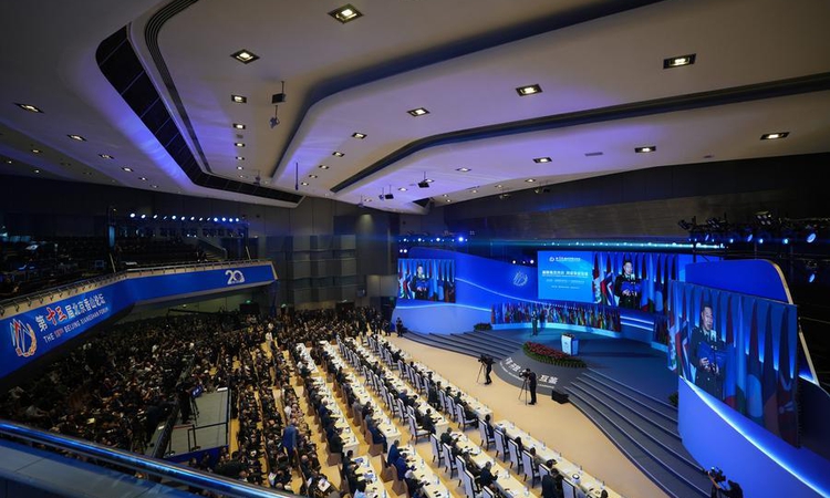 Sıcak Gündem: Çin: 100. yılına yaklaşan Çin Halk Kurtuluş Ordusu deneyimlerini paylaşmaya hazır ve Merak Edile