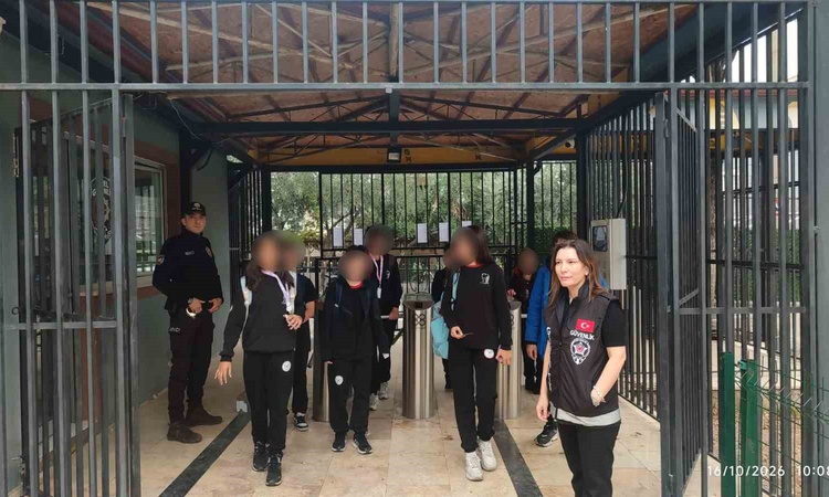 Sıcak Gündem: Denizli'de 640 okulda 826 güvenlik personeli aralıksız görev yapıyor ve Merak Edilenler