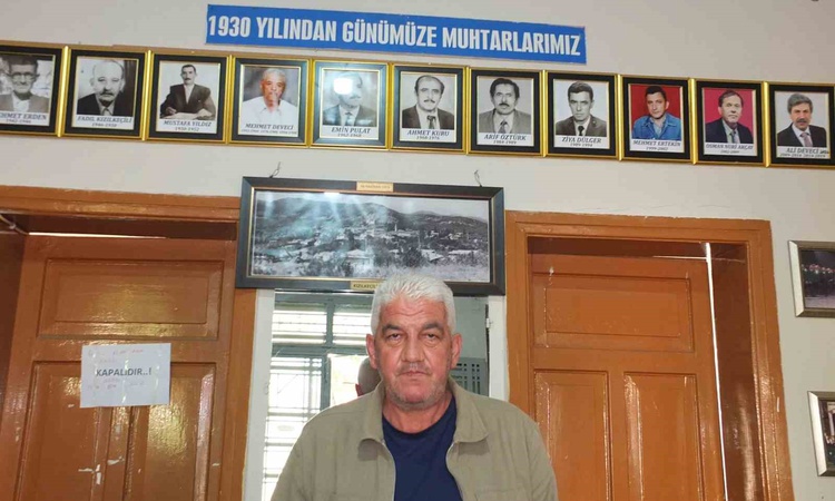 Sıcak Gündem: Edremit Kızılkeçili'de 15 muhtarın fotoğrafına yer verildi, 11'i hayatta değil | İşte Tüm Ayrınt