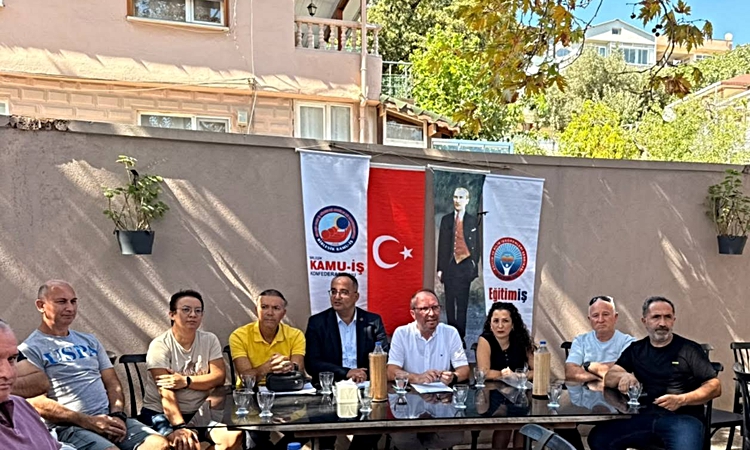 Sıcak Gündem: Eğitim-İş üyesi öğretmenler, eğitimdeki sorunları Bandırma’da değerlendirdi - Son Dakika Bilgile