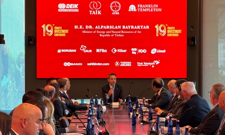 Sıcak Gündem: Enerji Bakanı Bayraktar ABD'de yatırımcılarla görüştü, DEİK-CNI anlaşması imzalandı