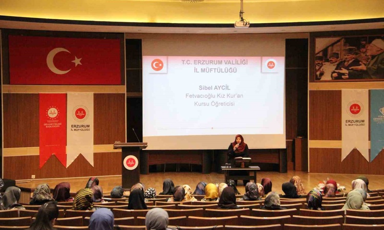 Sıcak Gündem: Erzurum’da kadın Kur'an öğreticileri 'Cami ve Sosyal Hayat' konferansına katıldı | İşte Tüm Ayrı