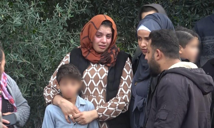 Sıcak Gündem: Evlerinin yanışını gözyaşları içinde çaresizce izlediler | İşte Tüm Ayrıntılar