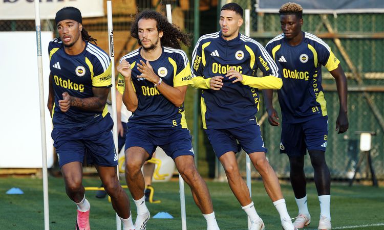 Sıcak Gündem: Fenerbahçe derbi hazırlıklarını tamamladı