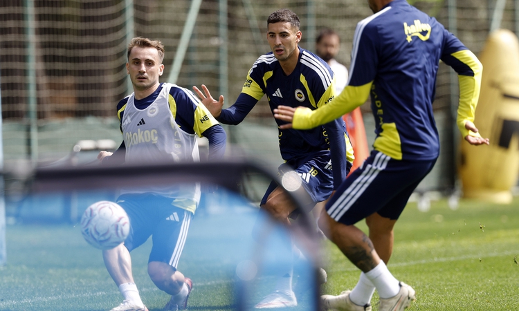 Sıcak Gündem: Fenerbahçe, Mert Müldür’ün menisküsünde yırtık tespit edildiğini tüm detaylarıyla paylaştı