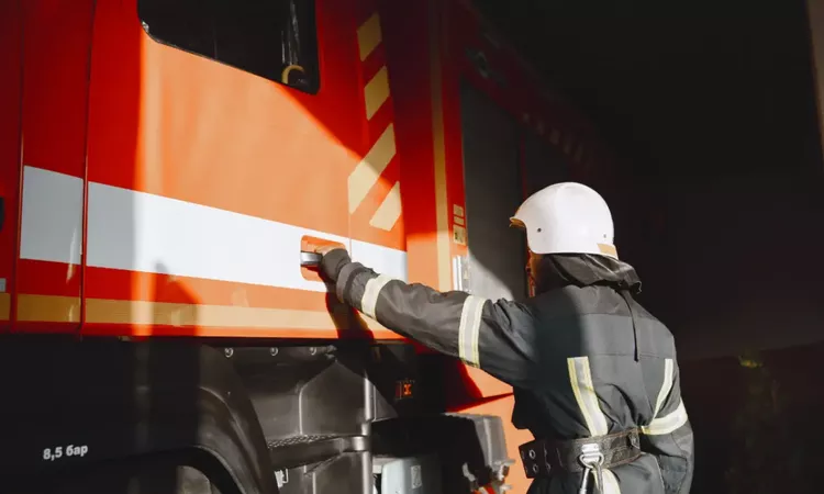 Sıcak Gündem: Fransa'da 256 Bin İtfaiyeci 6 Haftalık Greve resmen start aldı: Gelişmeler Takip Ediliyor