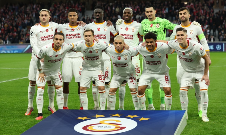 Sıcak Gündem: Galatasaray, Lille'i deplasmanda 4-2 yenip Şampiyonlar Ligi'nde ilk galibiyetini aldı ve Merak E