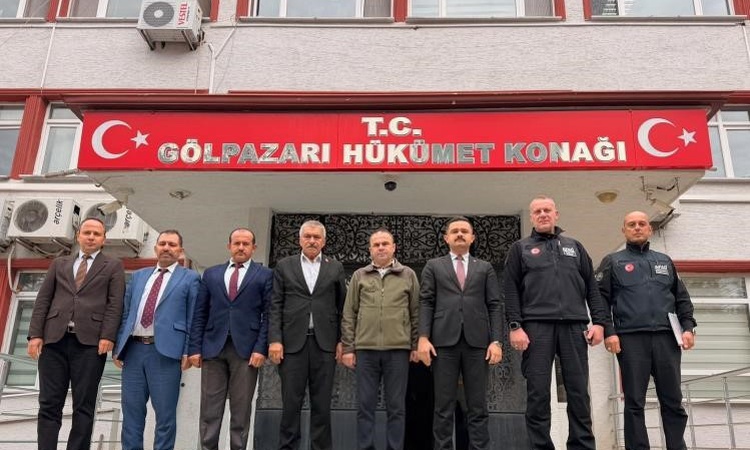 Sıcak Gündem: Gölpazarı Kaymakamı Onur Titiz başkanlığında yangın havuzları toplantısı yapıldı: Gelişmeler Tak