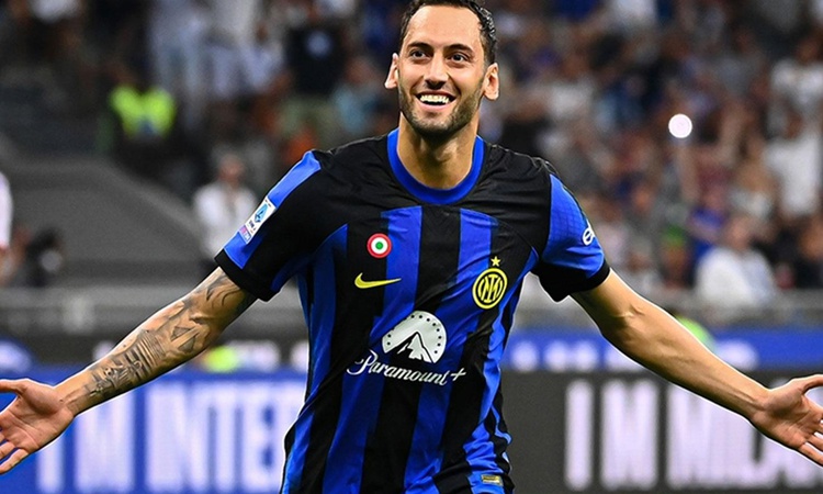 Sıcak Gündem: Görüşmeler başlıyor! Inter'den Hakan Çalhanoğlu hamlesi | İşte Tüm Ayrıntılar