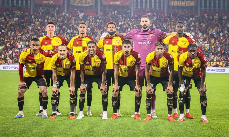 Sıcak Gündem: Göztepe bu sezon ilk 9 haftada 19 gol attı, kalesinde 16 gol gördü - Son Dakika Bilgileri