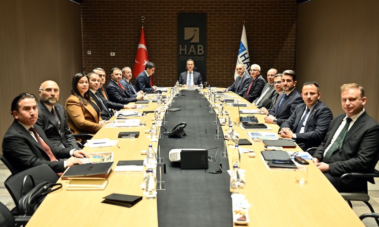 Sıcak Gündem: HAB'ın faaliyetleri ve yatırımları, SSB Başkanı Haluk Görgün başkanlığında görüşüldü ve Merak Ed
