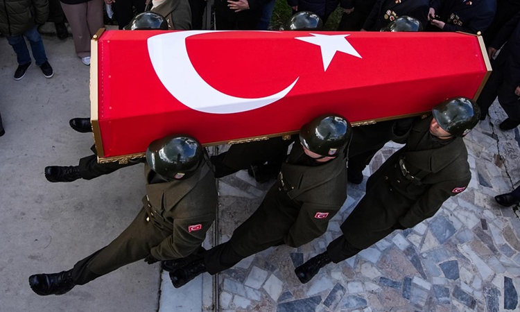 Sıcak Gündem: Hakkari'den kahreden haber! Sınırda açılan ateş bir askerimizi şehit etti | İşte Tüm Ayrıntılar