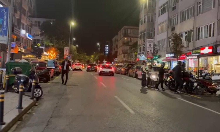 Sıcak Gündem: İstanbul'da hissedilen deprem oldu - Son Dakika Bilgileri
