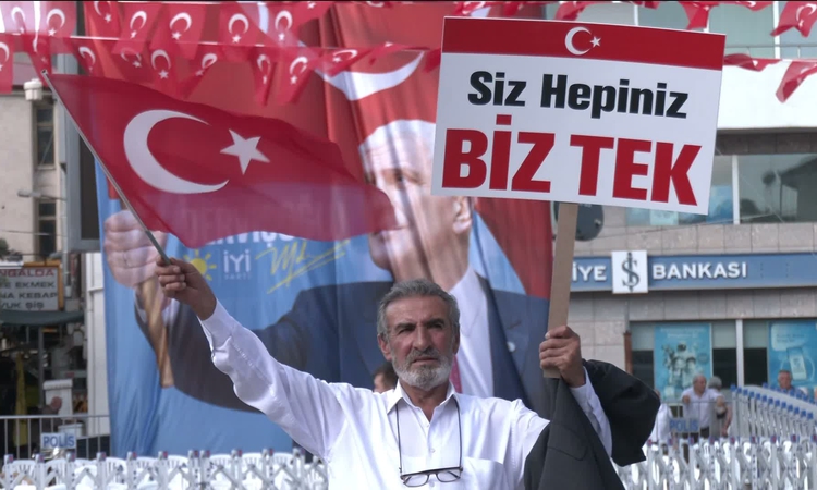Sıcak Gündem: İYİ Parti'nin 'Bayrak Açıyorum' mitingi Aksaray'da Milli İrade Meydanı'nda yapıldı: Gelişmeler T