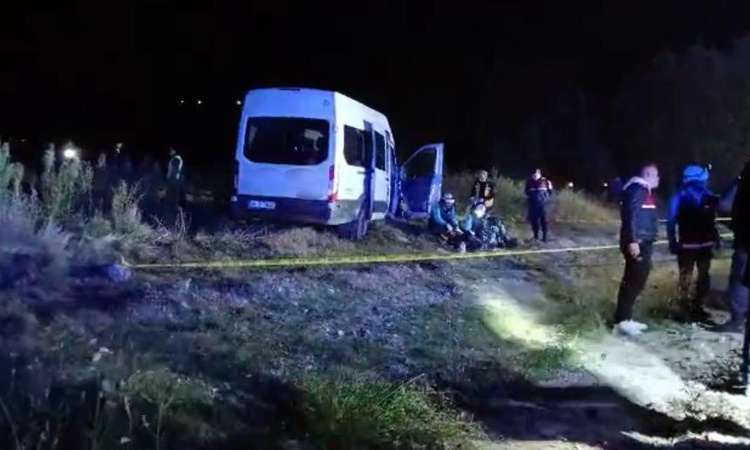 Sıcak Gündem: Kayseri’de iki işçi servisi ile iş makinası çarpıştı: 1 ölü, 15 yaralı