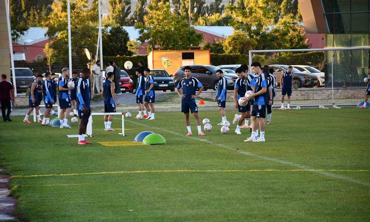 Sıcak Gündem: Kayserispor, İstanbulspor maçı hazırlıklarına resmen start aldı