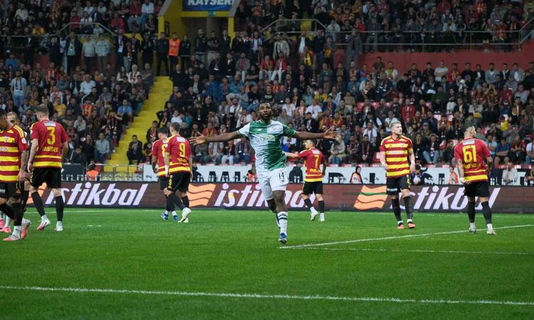 Sıcak Gündem: Kayserispor sahasında Bursaspor'a 2-1 mağlup oldu | İşte Tüm Ayrıntılar