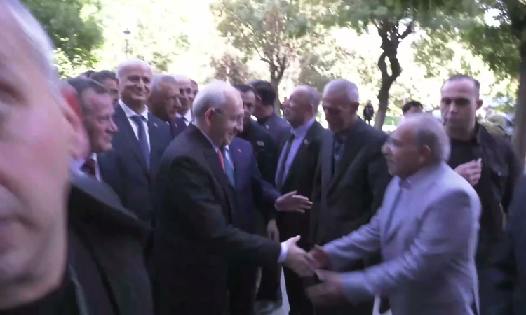 Sıcak Gündem: Kılıçdaroğlu Gaziantep'te esnaf için Esnaf Bakanlığı ve düzenleme çağrısı yaptı - Son Dakika Bil