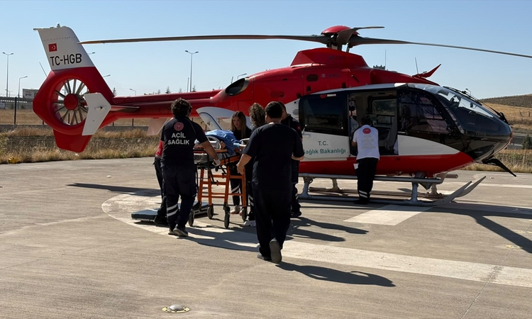Sıcak Gündem: Kırıkkale'de ambulans helikopter hastanelerde tedavi gören 2 çocuk için havalandı