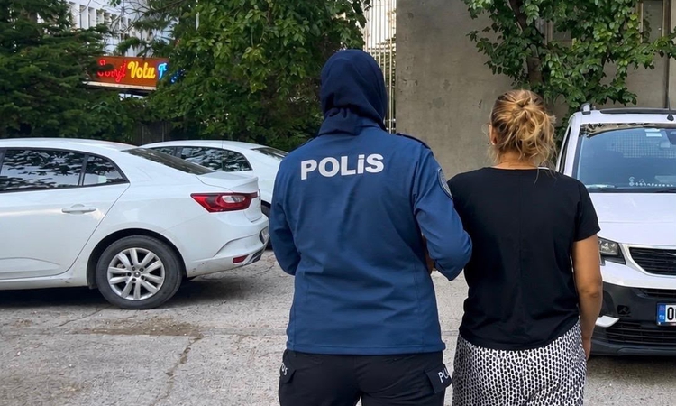 Sıcak Gündem: Kırıkkale'de aranan hükümlü, 19 yıl 8 ay hapis cezasıyla gizli bölmede yakalandı | İşte Tüm Ayrı