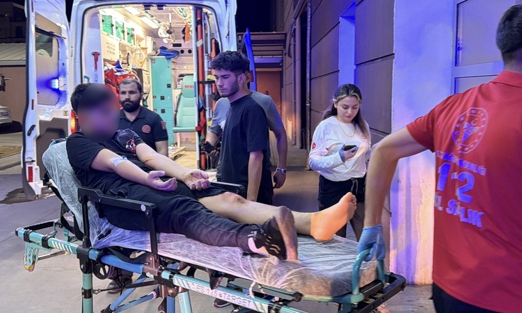 Sıcak Gündem: Kontrolden çıkan motosiklet devrildi: 1 yaralı - Son Dakika Bilgileri