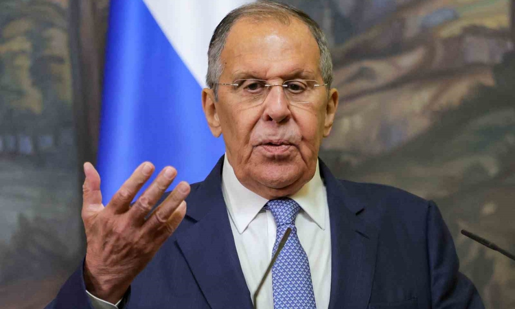 Sıcak Gündem: Lavrov: "Zelenskiy sürekli seyahat ediyor, hiçbir zaman ülkesinde bulunmuyor": Gelişmeler Takip