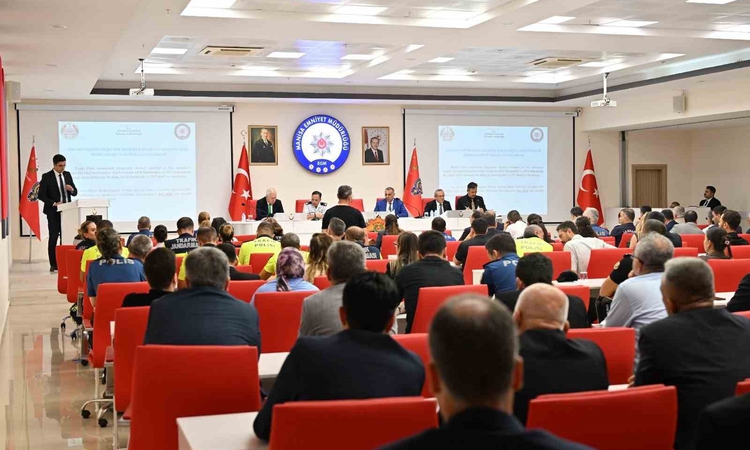 Sıcak Gündem: Manisa'da yaklaşık 270 bin öğrenci için okul güvenliği tedbirleri masaya yatırıldı
