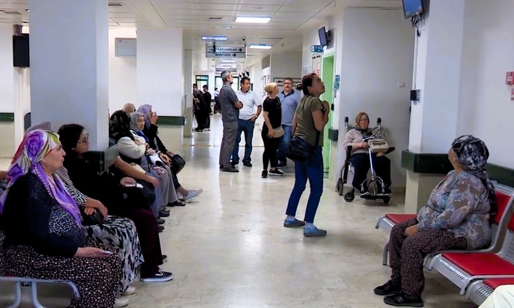 Sıcak Gündem: Nöroloji Uzmanı Dr. Murat Gürsoy, Alzheimer'da erken farkındalığın altını çizdi ve Merak Edilenl
