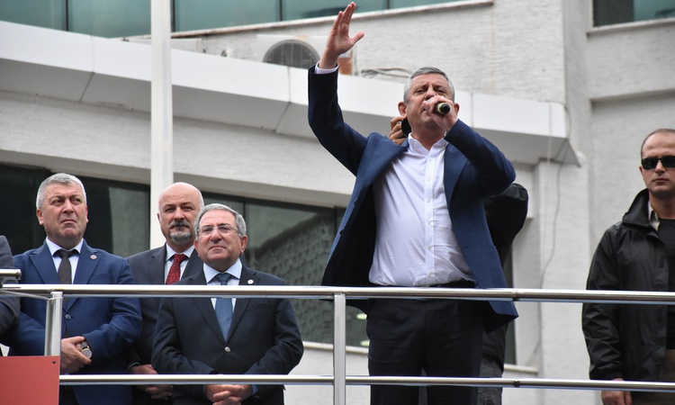 Sıcak Gündem: Özgür Özel: Biz asla yenilgiye alışmayacağız