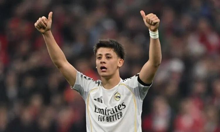 Sıcak Gündem: Real Madrid Malaga maç özeti ve golleri! (ÖZET) Real Madrid Malaga kaç kaç bitti, golleri kim at