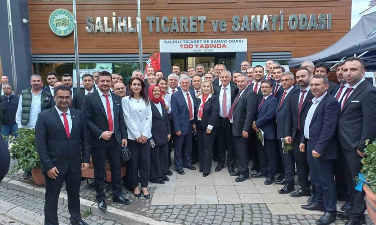 Sıcak Gündem: Salihli TSO'da beyaz liste 17 meslek komitesinin 13'ünü kazandı