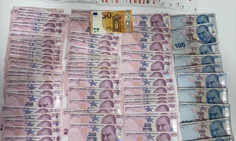 Sıcak Gündem: Samsun Çarşamba'da kumar operasyonunda 5 kişiye 58 bin 20 lira ceza kesildi | İşte Tüm Ayrıntıla