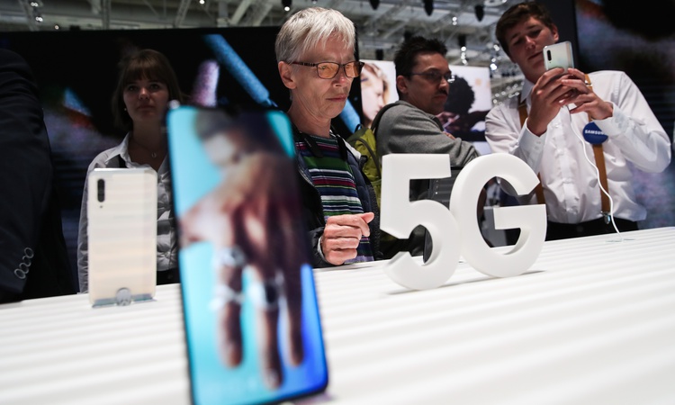 Sıcak Gündem: Samsung, üst üste dördüncü çeyrekte 107,4 trilyon won rekor faaliyet karı tüm detaylarıyla payla