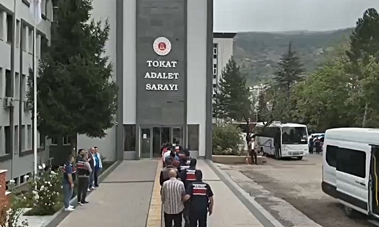 Sıcak Gündem: Tokat merkezli 7 ilde dolandırıcılık operasyonu; 4 tutuklama | İşte Tüm Ayrıntılar
