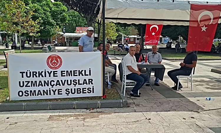 Sıcak Gündem: Türkiye Emekli Uzman Erbaşlar Derneği : Bize söz verip yerine getirmiyorlar | İşte Tüm Ayrıntıla