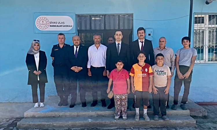 Sıcak Gündem: Ulaş Kaymakamı Avcı'dan köy ziyareti