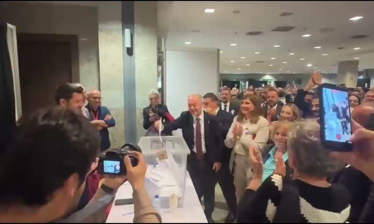 Sıcak Gündem: Ümit Kocasakal İstanbul Barosu seçiminde oyunu kullandı, ilk 4 madde uyarısı yaptı | İşte Tüm Ay