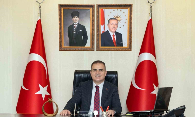 Sıcak Gündem: Vali Akbıyık’tan Eğitim-Öğretim Yılı ve İlköğretim Haftası mesajı: Gelişmeler Takip Ediliyor