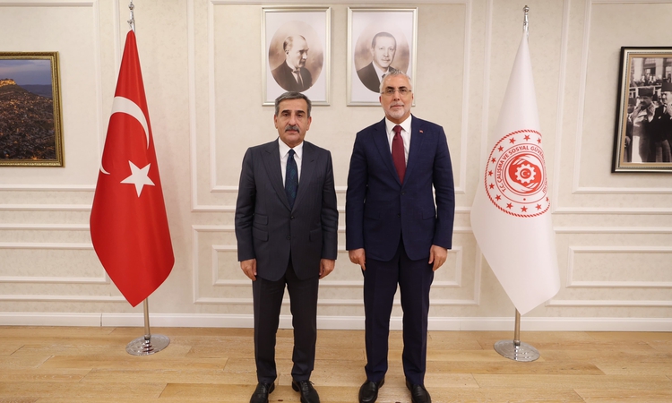 Sıcak Gündem: Vedat Işıkhan, Türkiye Kamu-Sen Genel Başkanı Önder Kahveci ile görüştü: Gelişmeler Takip Ediliy