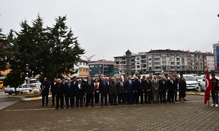 Sıcak Gündem: Vezirköprü'de İlköğretim Haftası kutlandı