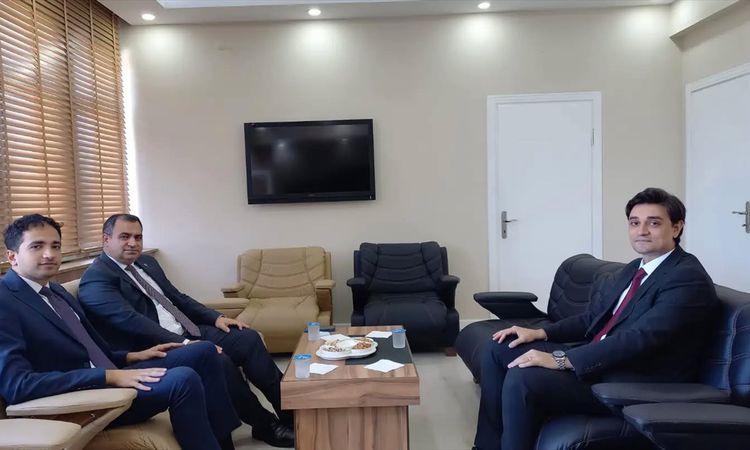 Sıcak Gündem: Vize Kaymakamı Savcılarla Buluştu, Sağlık ve Gazi Ziyaretleri - Son Dakika Bilgileri