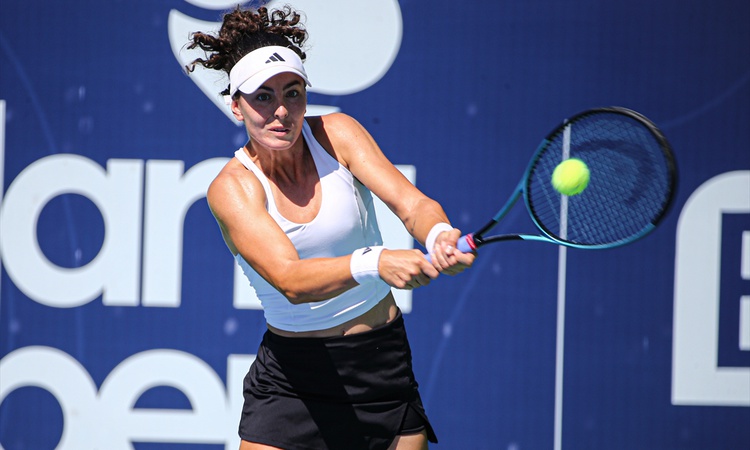 Sıcak Gündem: WTA 125 Adana Open'da Çağla Büyükakçay teklerde üst tura çıktı - Son Dakika Bilgileri