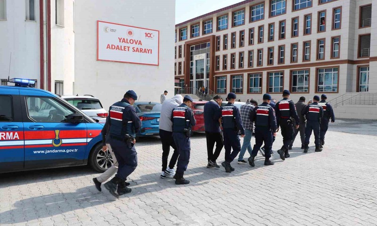 Sıcak Gündem: Yalova merkezli bilişim dolandırıcılığı operasyonunda 6 şüpheli hakkında tutuklama kararı verild